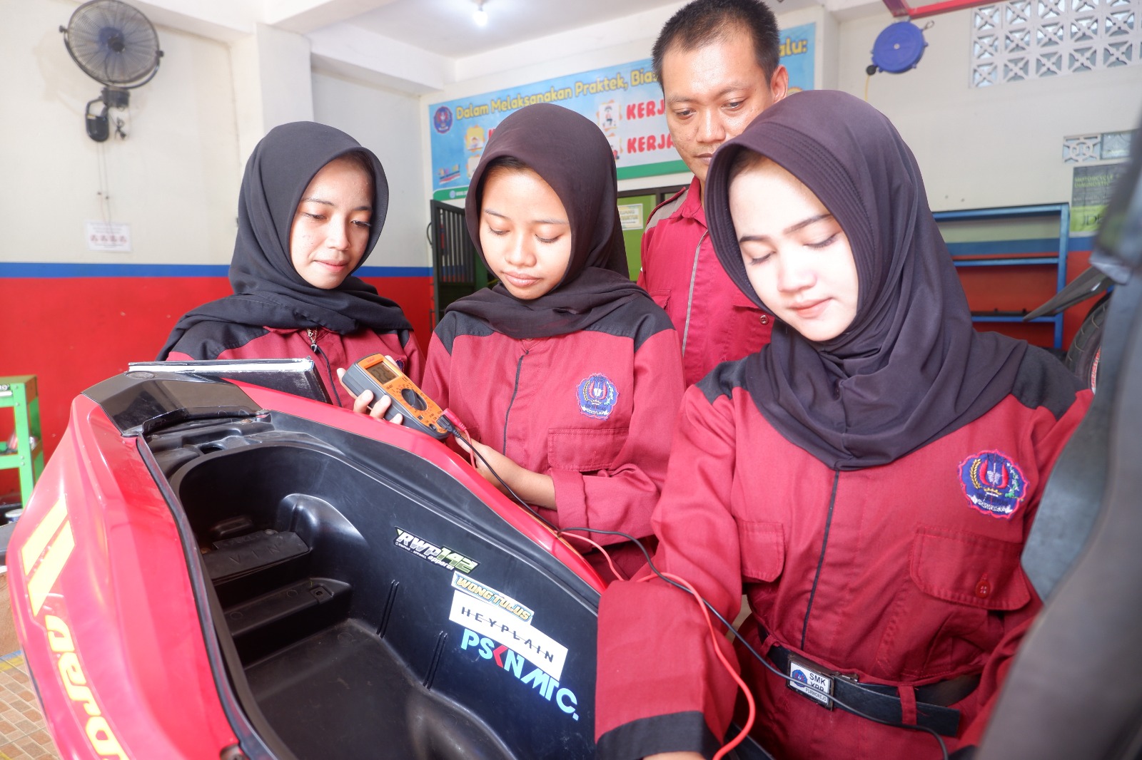 Teknik Sepeda Motor (TSM)